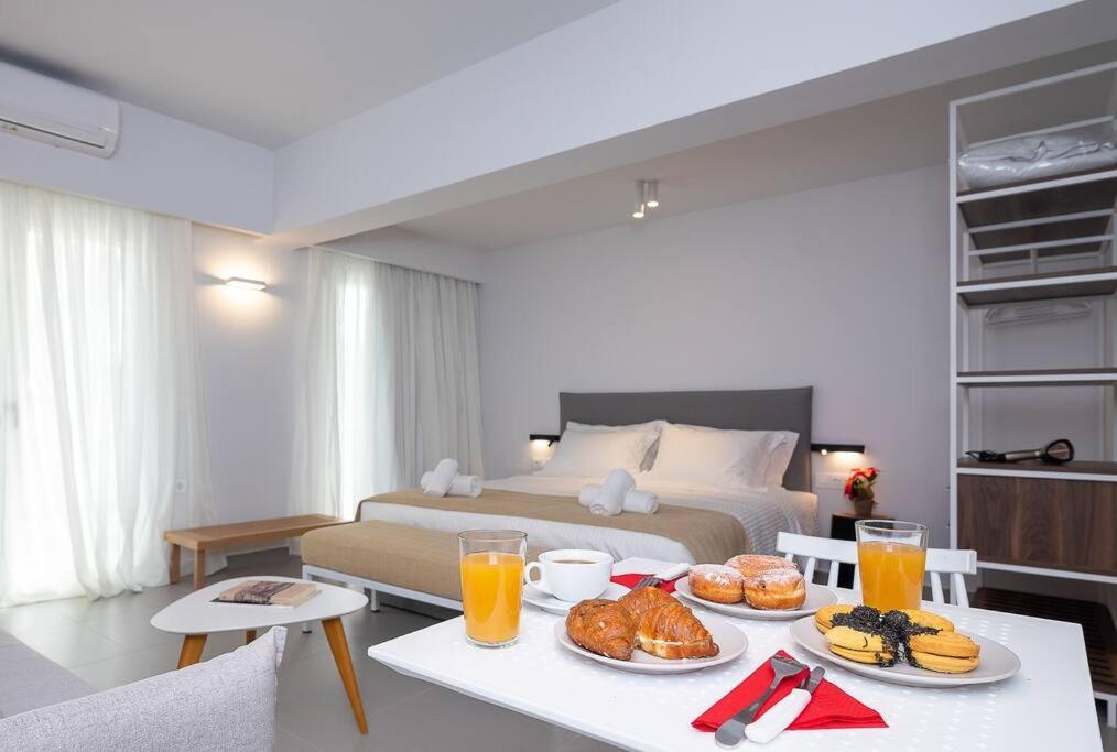 Electra Luxury Apartment At The Heraklion Center Bagian luar foto