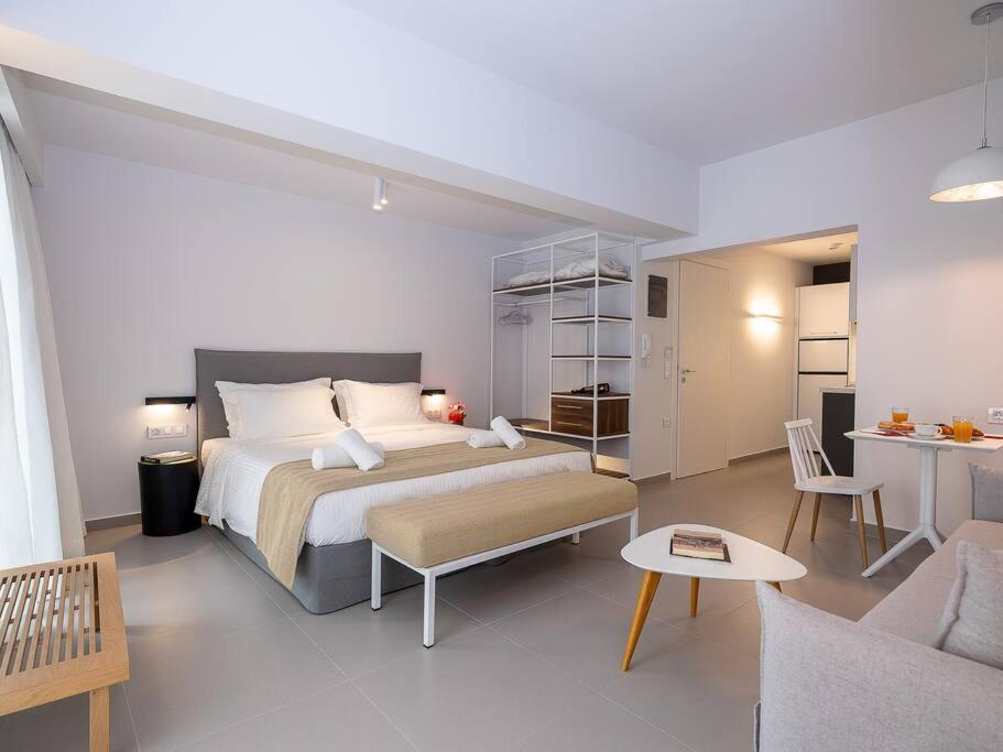 Electra Luxury Apartment At The Heraklion Center Bagian luar foto