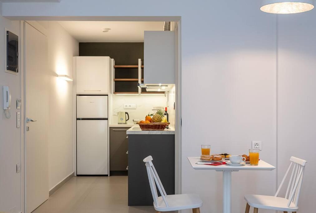 Electra Luxury Apartment At The Heraklion Center Bagian luar foto